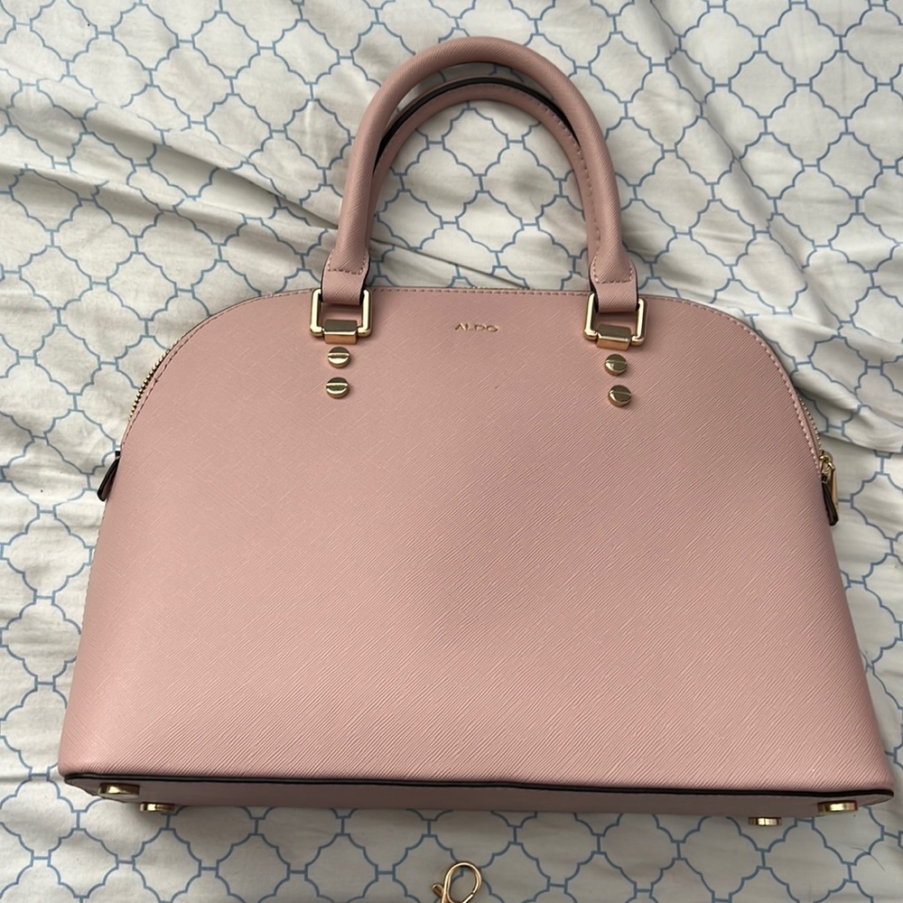 Light pink Aldo purse with strap
